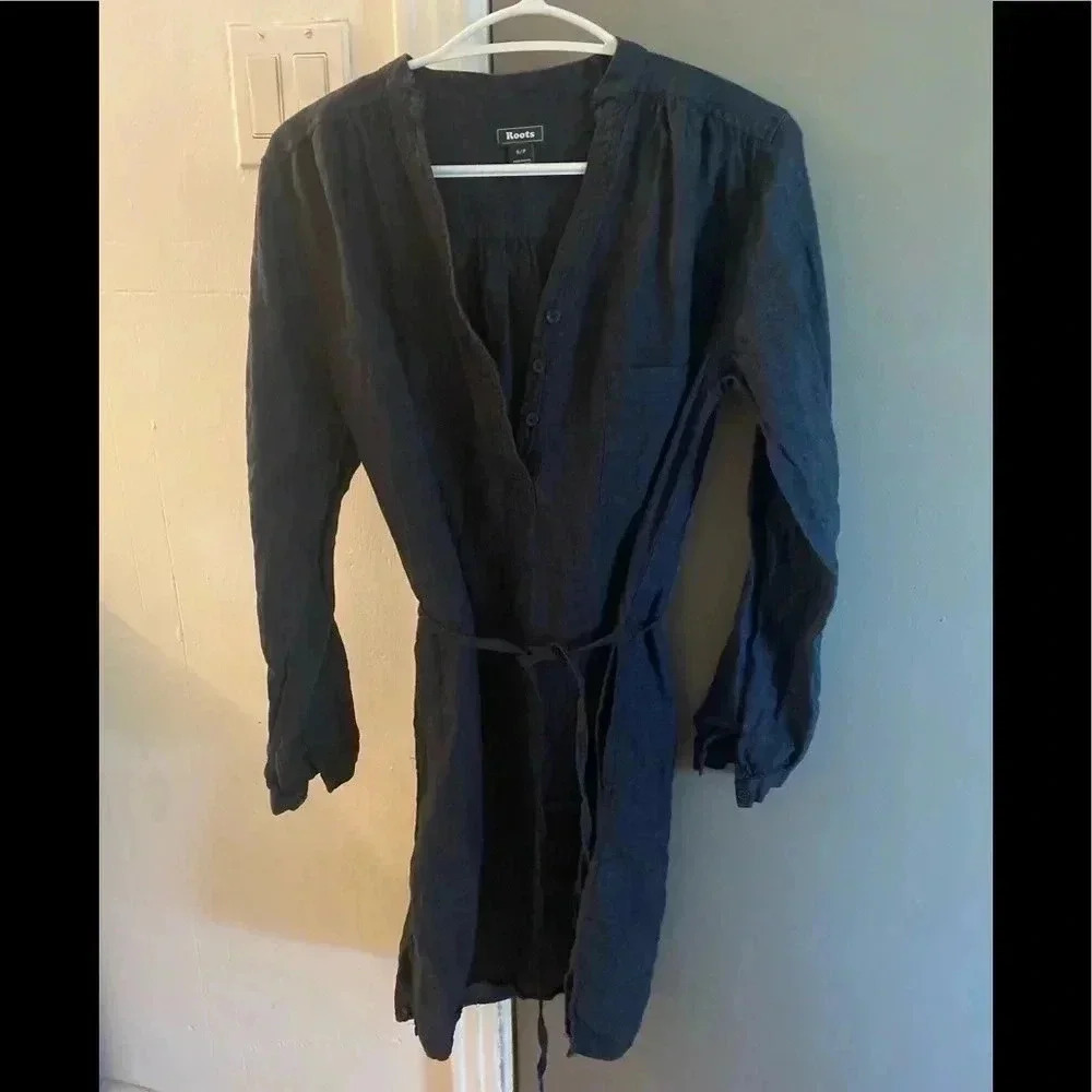 Roots  100% linen dress